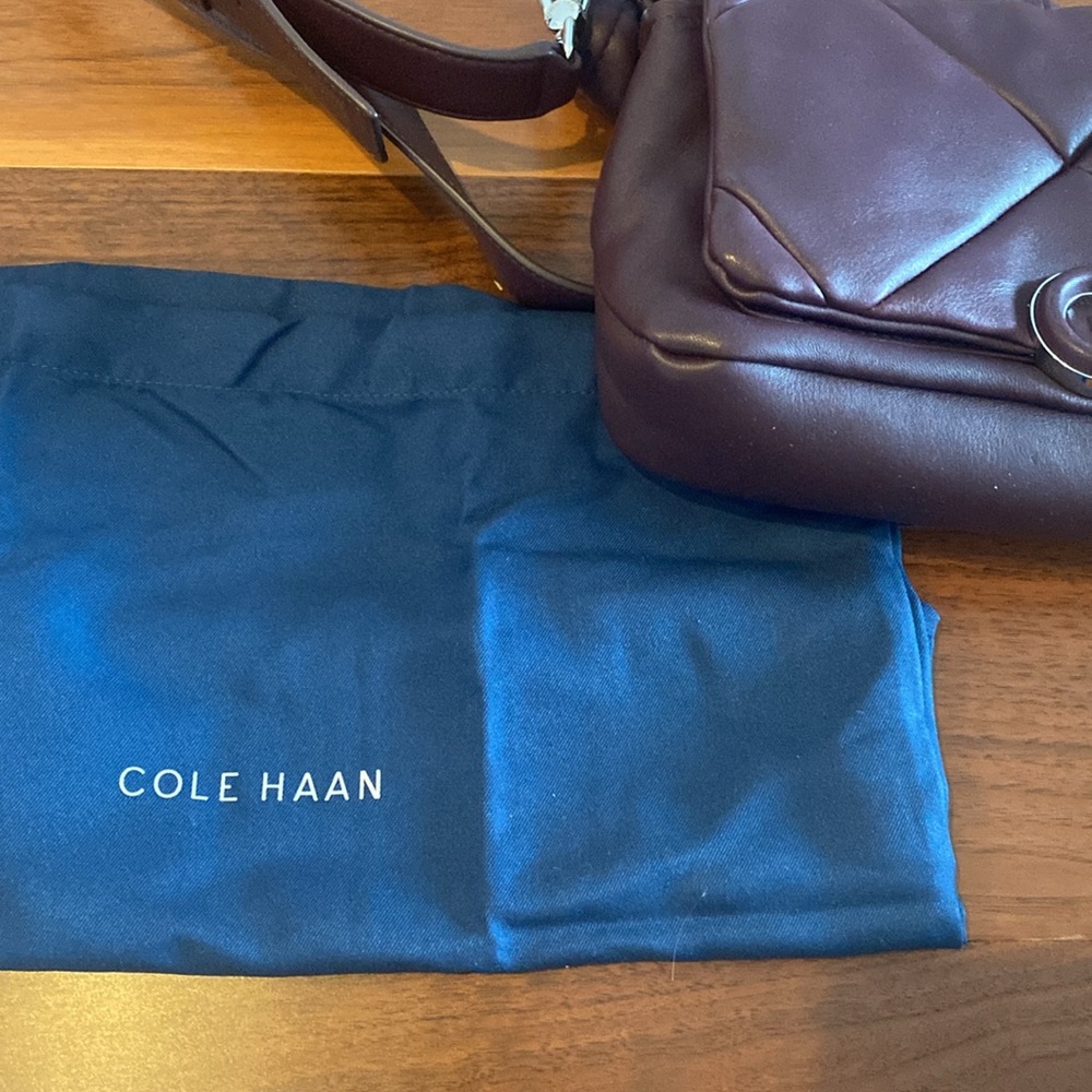 Like New Cole Haan quilted bag - Picture 7 of 7
